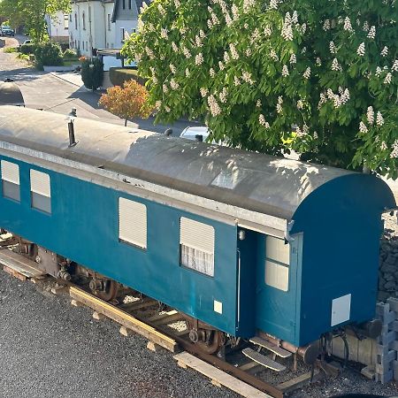 فيلا Gleis 1, Eisenbahn Waggon Mit Whirlpool Und Ofen Dahlem  المظهر الخارجي الصورة