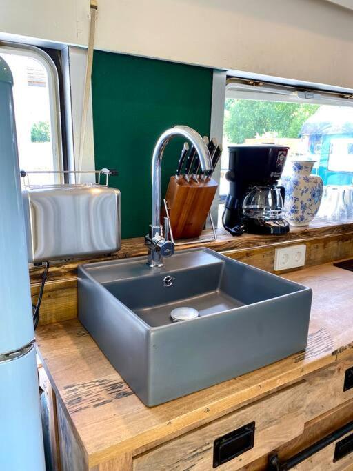 فيلا Gleis 1, Eisenbahn Waggon Mit Whirlpool Und Ofen Dahlem  المظهر الخارجي الصورة